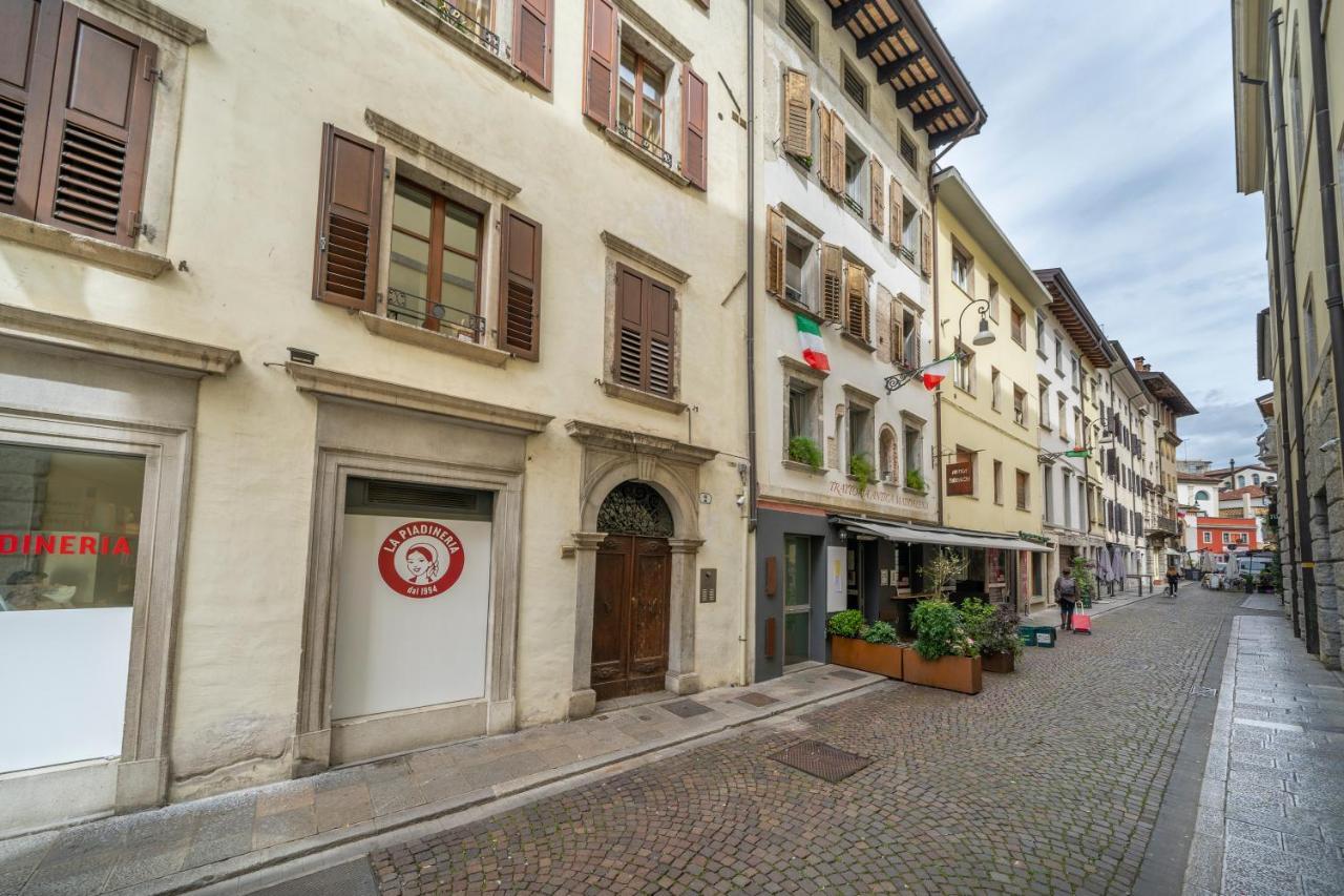 Atelier San Giacomo - Central Apartment Udine Kültér fotó